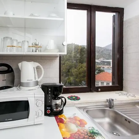 Avdic - Studio With Balcony And Sea View Dubrovnik