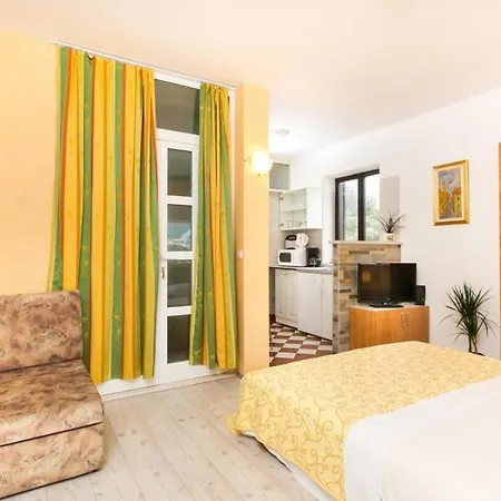 Avdic - Studio With Balcony And Sea View Apartment Dubrovnik